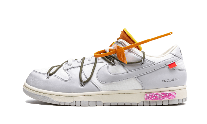 Nike® x Off-White® Dunk Low lot 22